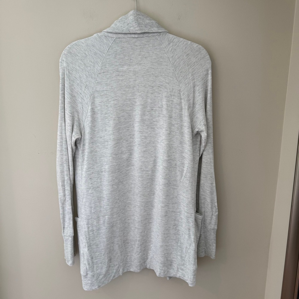 Athleta Pranayama Wrap Cardigan Light Gray Heather Open Front Pockets XS - Picture 5 of 6